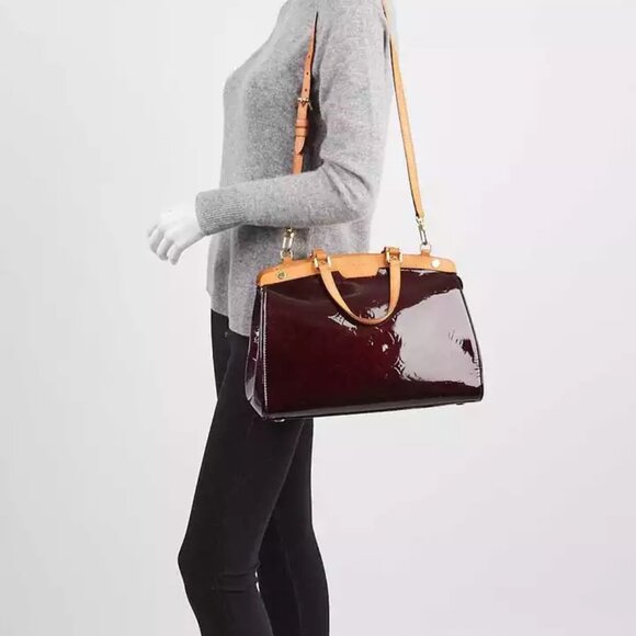 Louis Vuitton Amarente Monogram Vernis Brea MM Bag 620-042925 - Picture 11 of 11